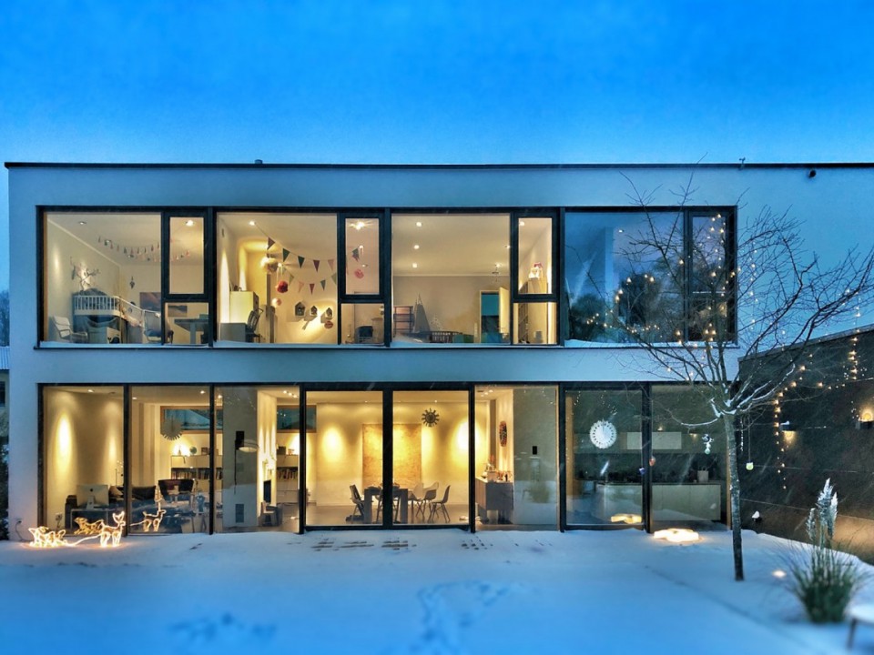 Maisons contemporaines : ce qu’il faut savoir sur les toitures terrasses